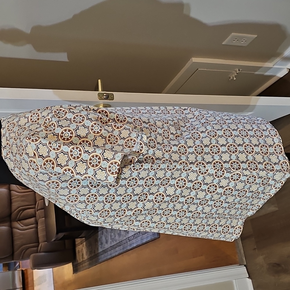 Top - Picture 5 of 15